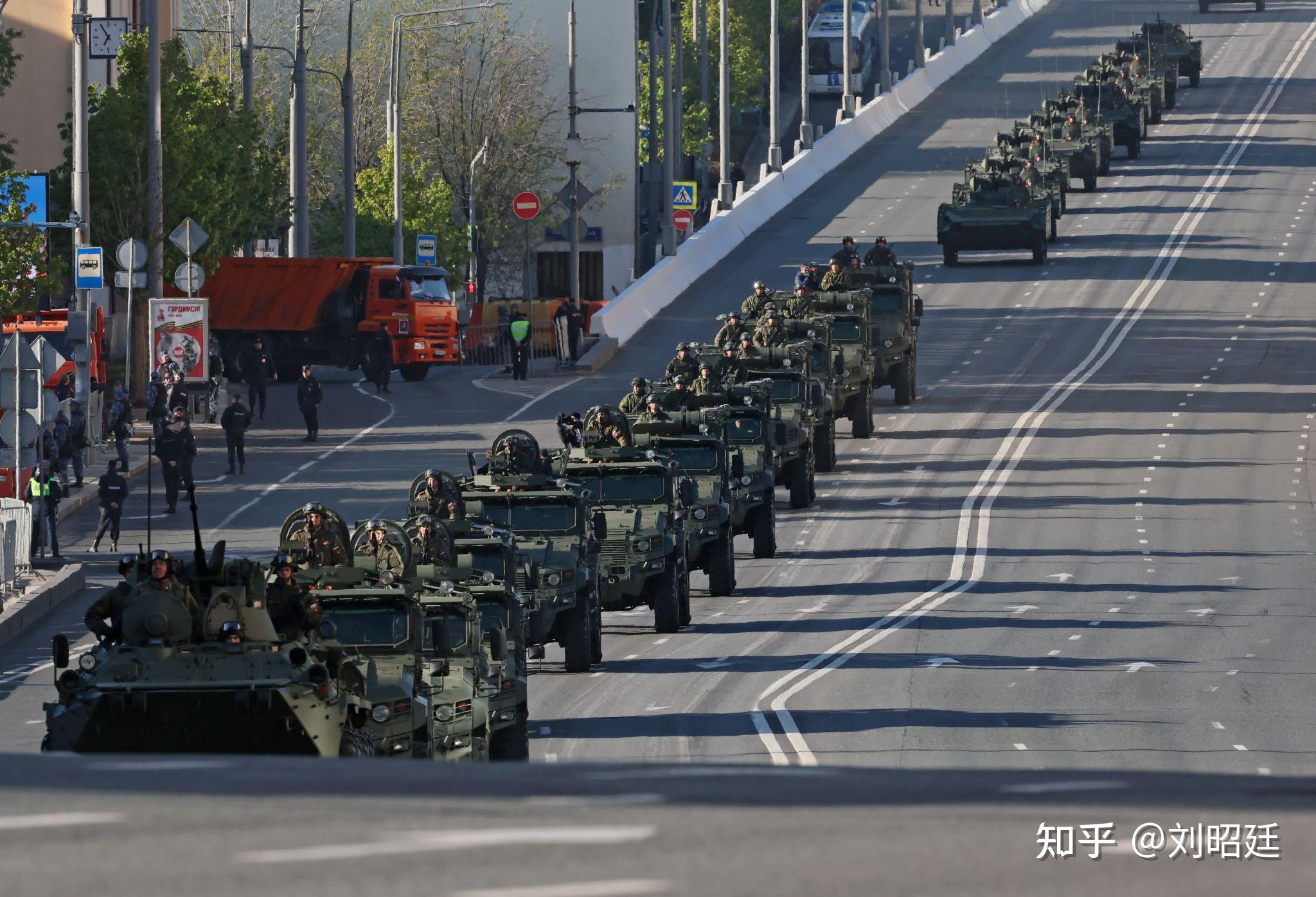 -关于俄罗斯队在对抗中展现强大实力的信息