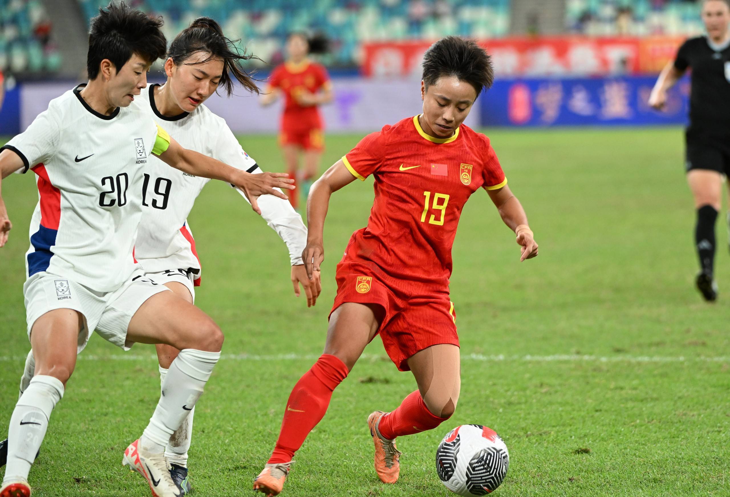 FBsports-阿尔及利亚女足队在比赛中遇到瓶颈，需调整战术的简单介绍