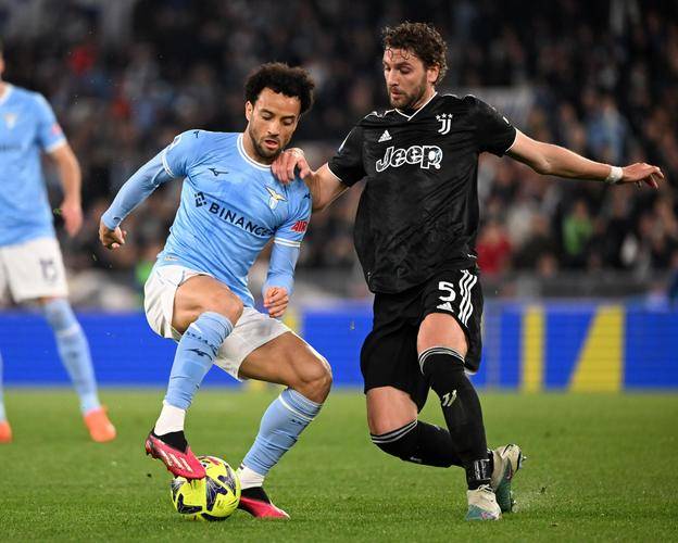 拉齐奥中场表现亮眼,助球队夺得关键胜利 拉齐奥中场表现亮眼,助球队夺得关键胜利