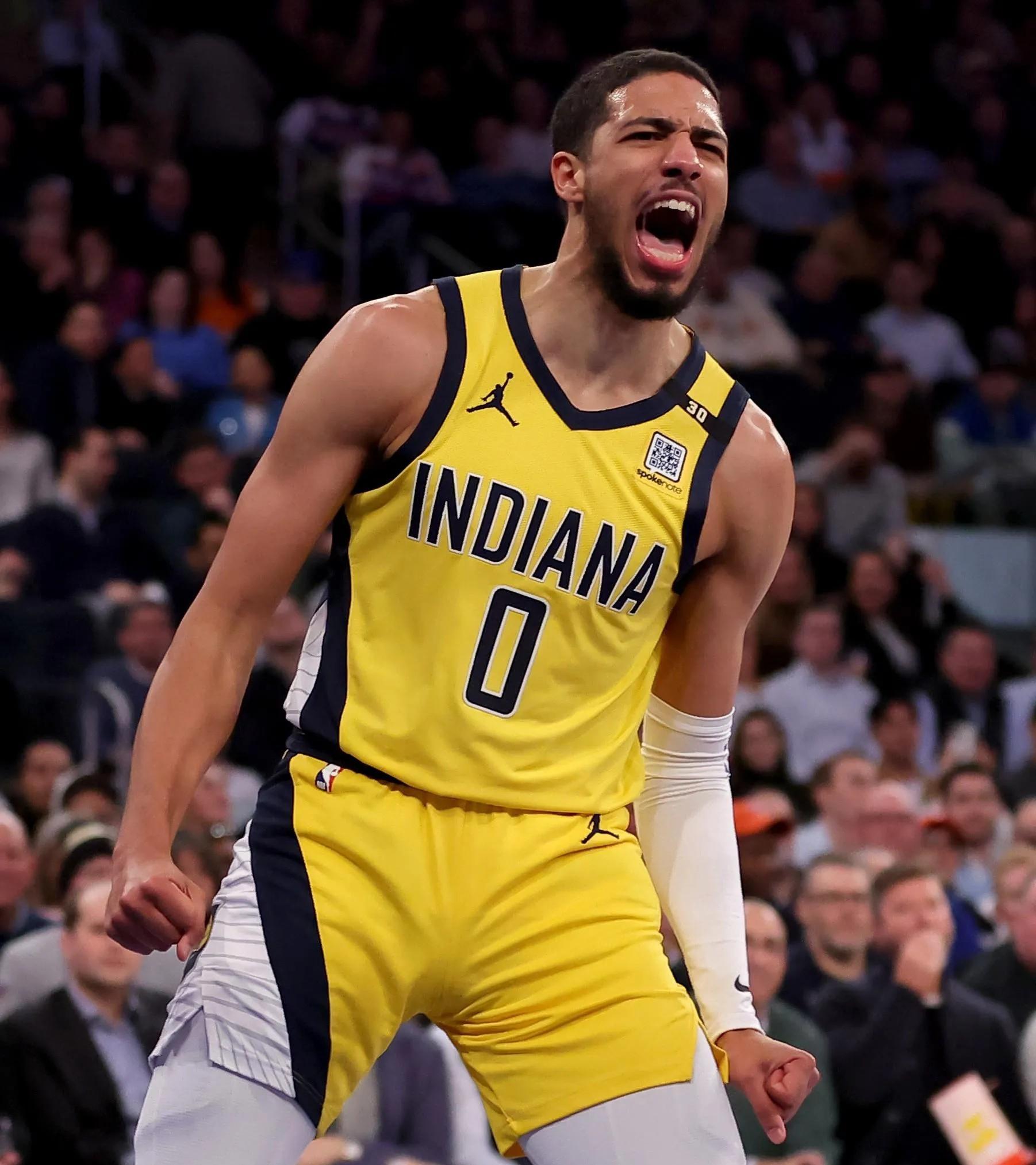 FB体育娱乐-老鹰逆转步行者获胜，终结三连败