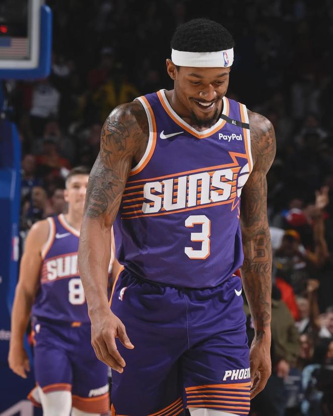 -太阳队力克活塞取得胜利