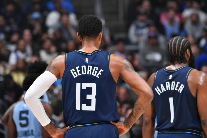 快船力克灰熊,喜获胜利 快船力克灰熊,喜获胜利