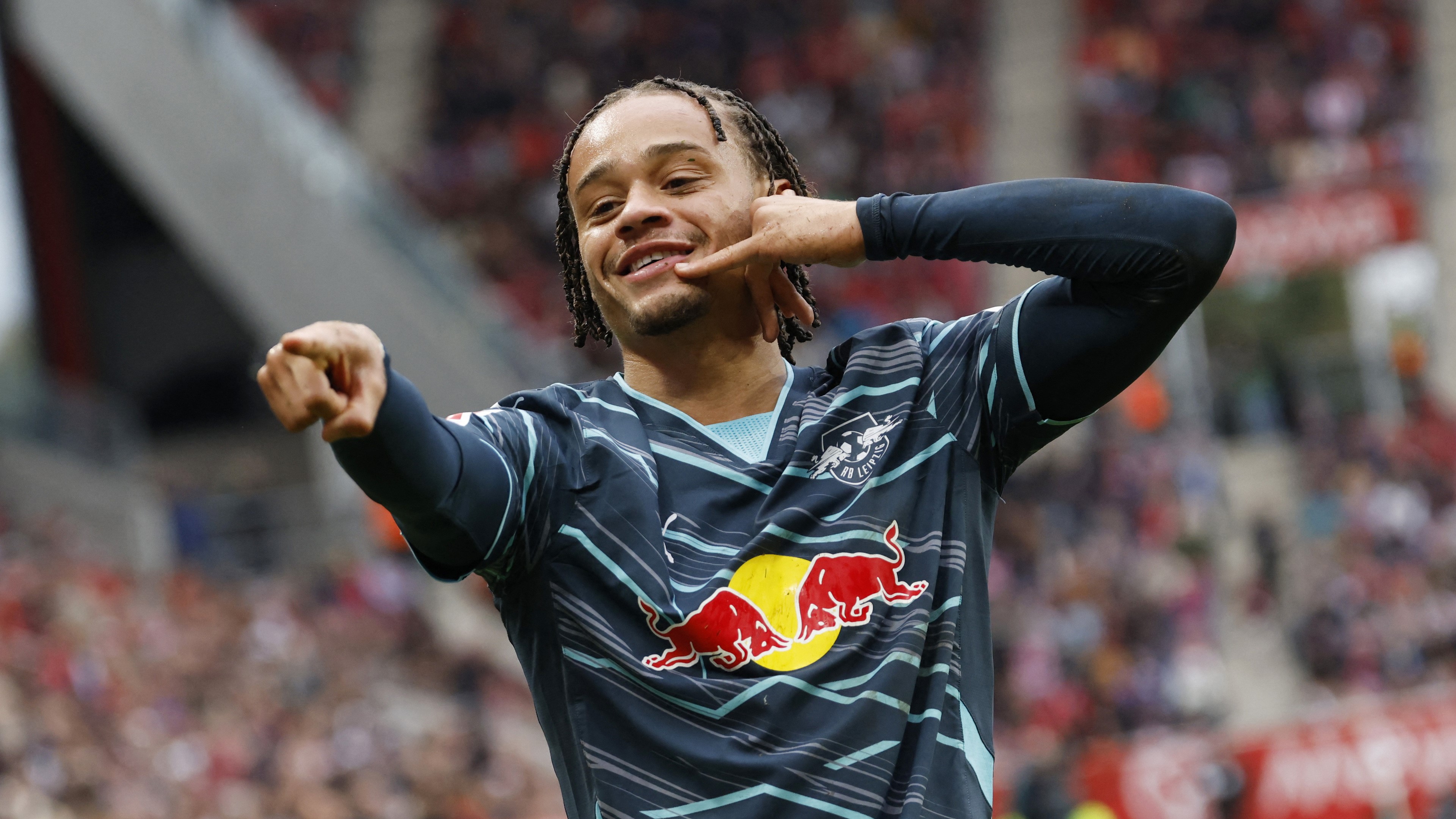 包含拜仁慕尼黑主场战平RB莱比锡,巴黎人爆冷负于弗赖堡的词条 包含拜仁慕尼黑主场战平RB莱比锡,巴黎人爆冷负于弗赖堡的词条